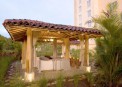 Real InterContinental Hotel & Club Tower: -